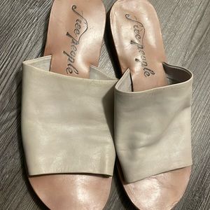 Free people sandal